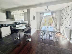 Photo 5- click for photo gallery